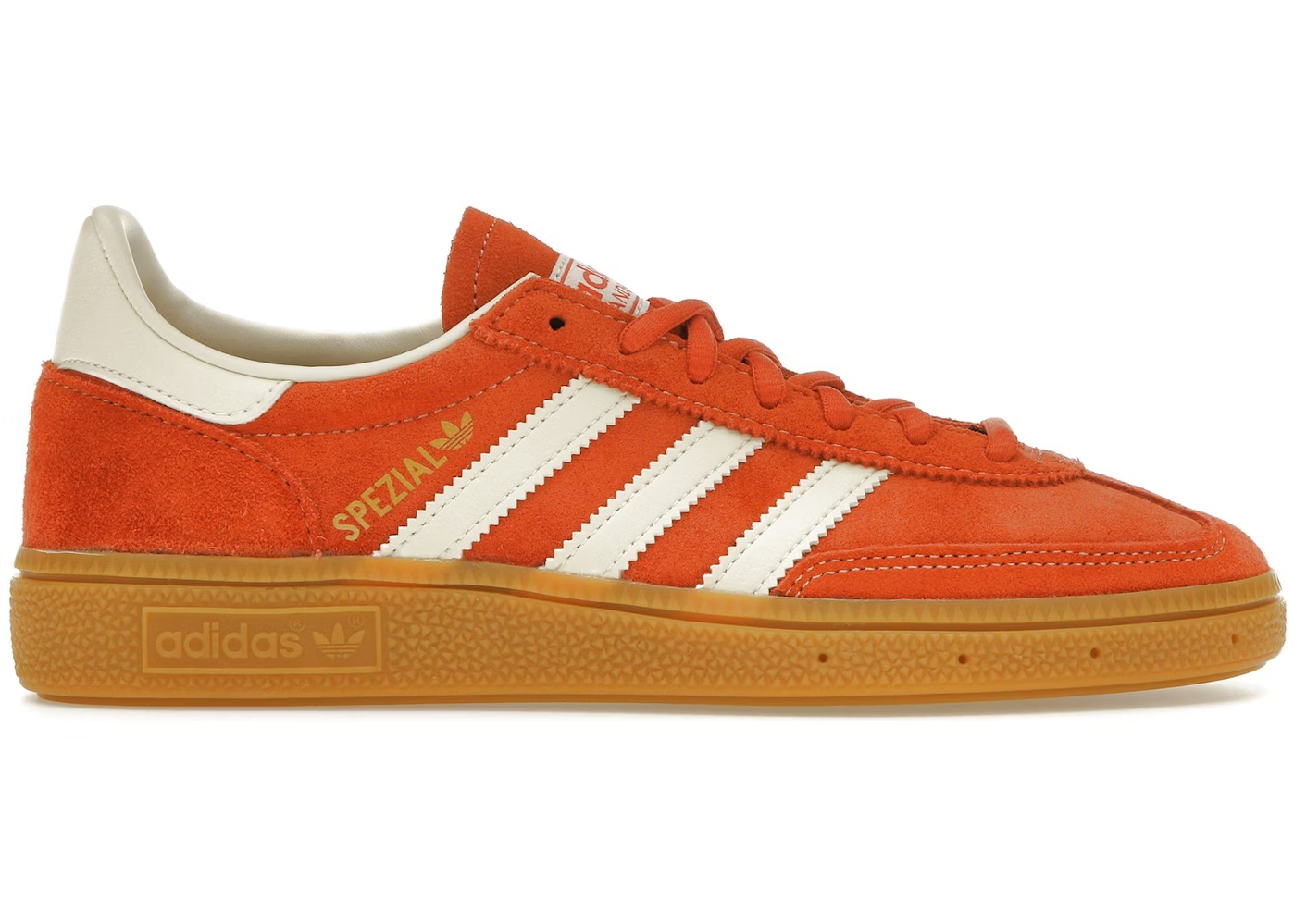 Adidas Handball Spezial Preloved Red
Shop dit næste par Handball Spezial. Disse Handball Spezial, er de perfekte sneaker til enhver lejlighed. Deres elegante design sikre dig en alsidig sneaker.
set fra siden