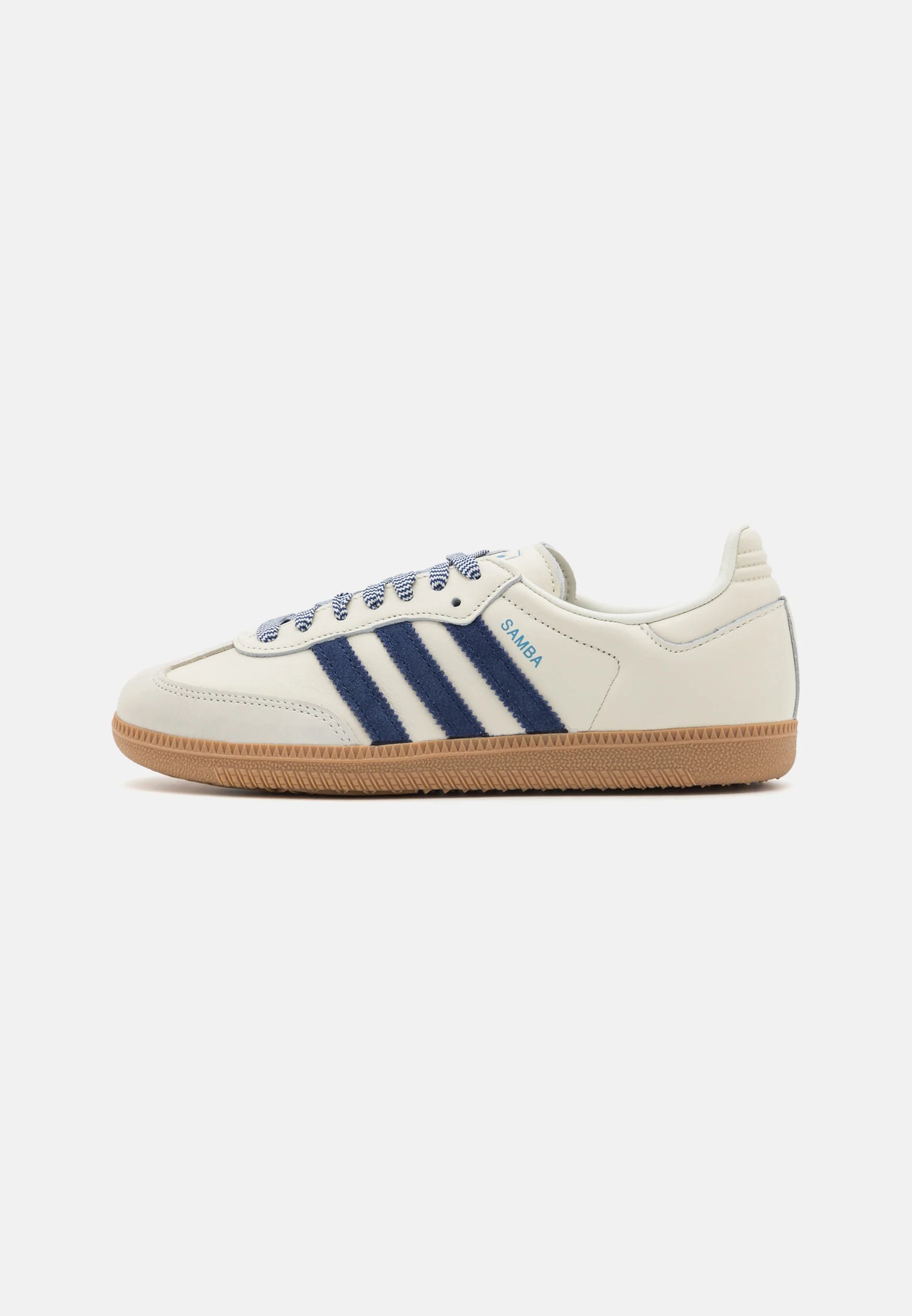 Samba Og Off White Dark Blue
En meget eksklusiv sneaker fra adidas, Denne sneaker er det ultimative valg til en hver sneaker elsker. Få adidas samba og off white dark blue idag.
Set fra siden
