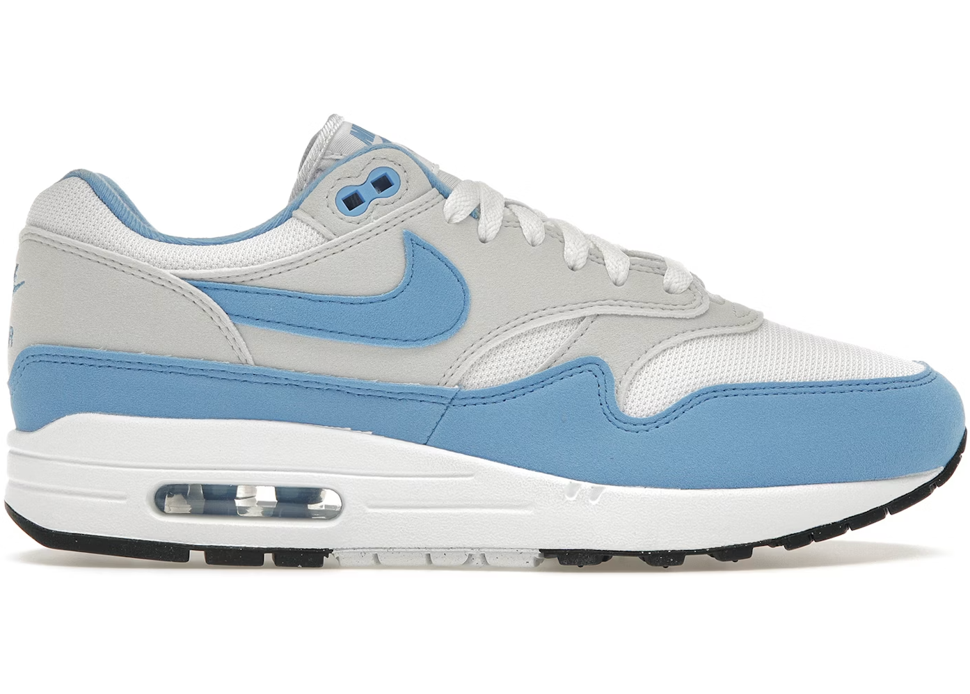 Nike_Air_Max_1_University blue
De perfekte Air max 1 fra Nike af. Disse sneakers går godt til de fleste outfits. De er sikrede at få dig til at skille dig ud. Perfekte Sneakers til enhver lejlighed
set fra siden